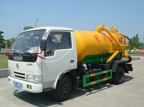 東風(fēng)小霸王吸污車 城鄉(xiāng)環(huán)衛(wèi)清潔的可靠助手